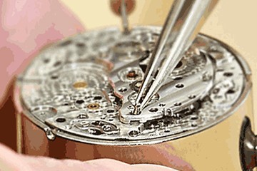 青岛卡地亚表售后维修服务店在哪