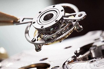 青岛卡地亚表维修服务店地址